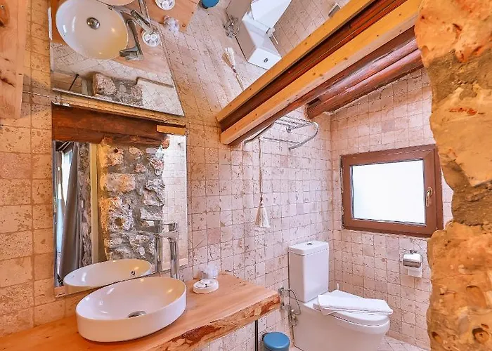 Kale - Adult Only + 15 Kaş