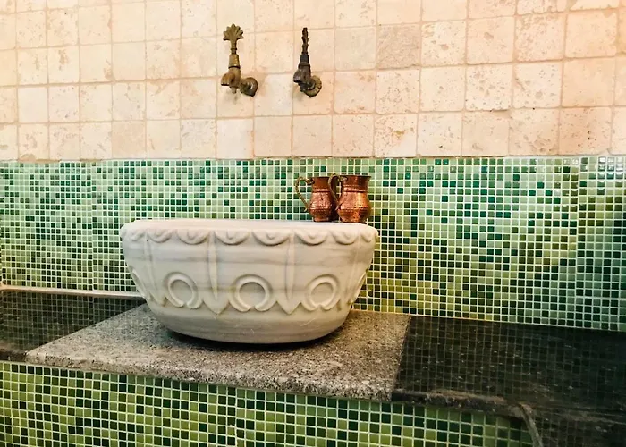 Kale - Adult Only + 15 * Kaş