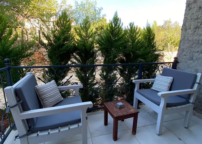 Lodge Kale - Adult Only + 15 Kas