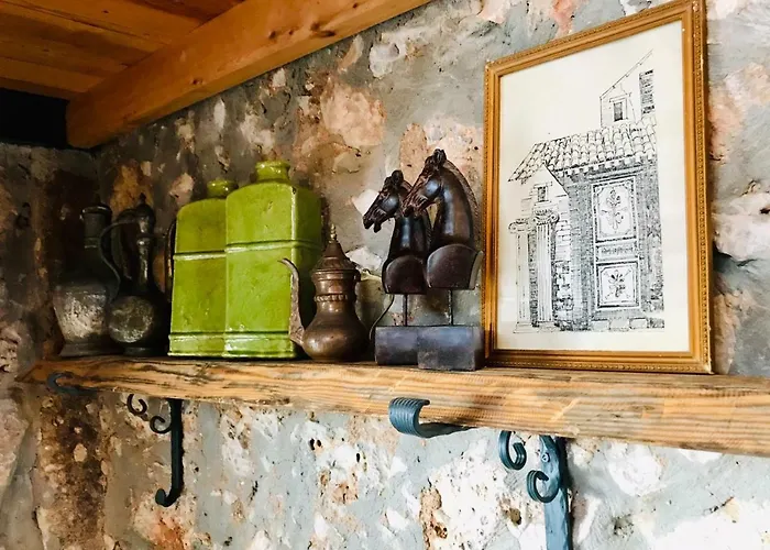 Kale - Adult Only + 15 אכסניה *